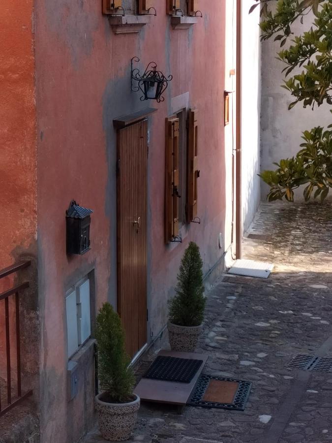 La Chicca Piccola Casina In Affitto Nel Borgo Antico Di Gaggio Montano Bo 아파트 외부 사진